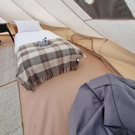 Dob Coppice Bell Tents خيمة فخمة