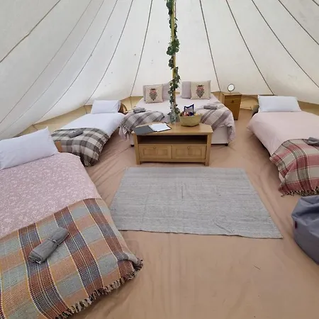 Dob Coppice Bell Tents خيمة فخمة High Newton